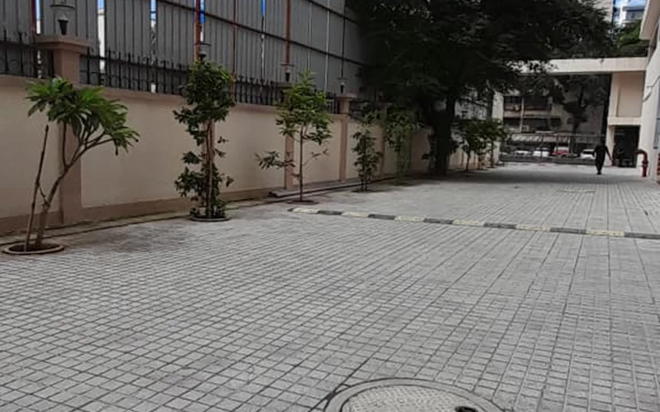 Compound1 - Surabhi, Andheri West