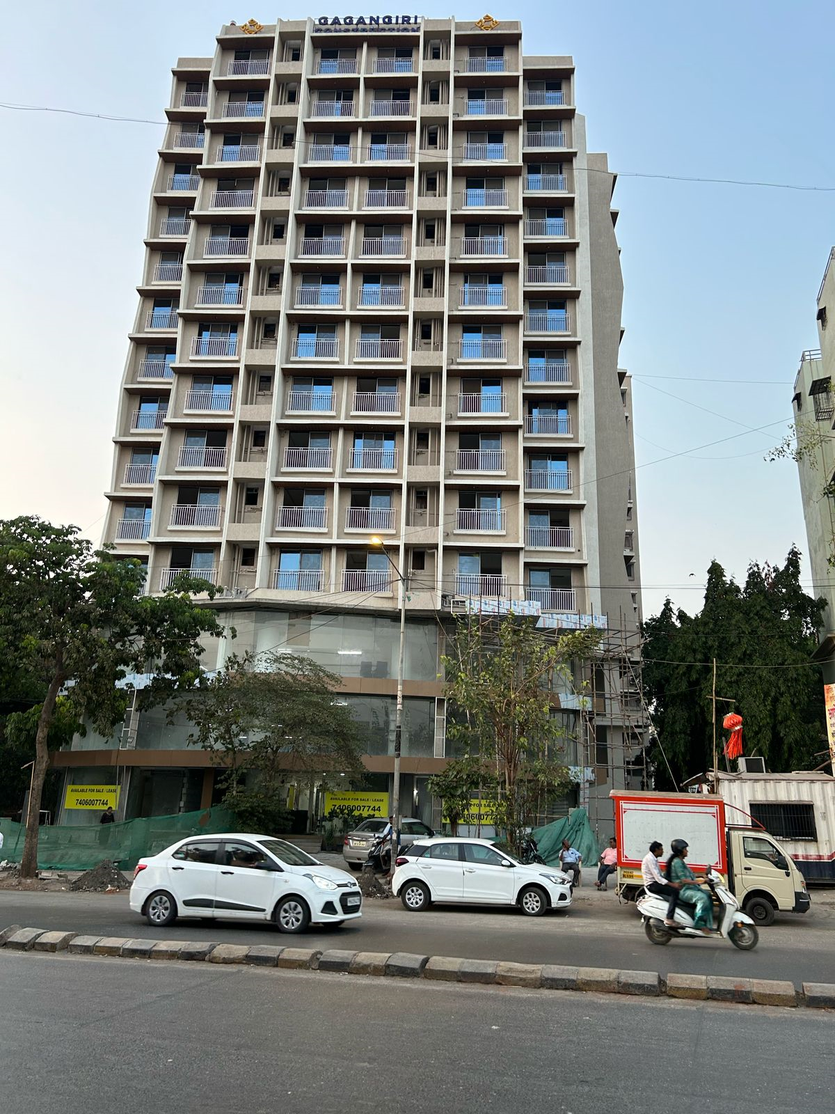 2 BHK Flat for Sale in Andheri East - Aerovista