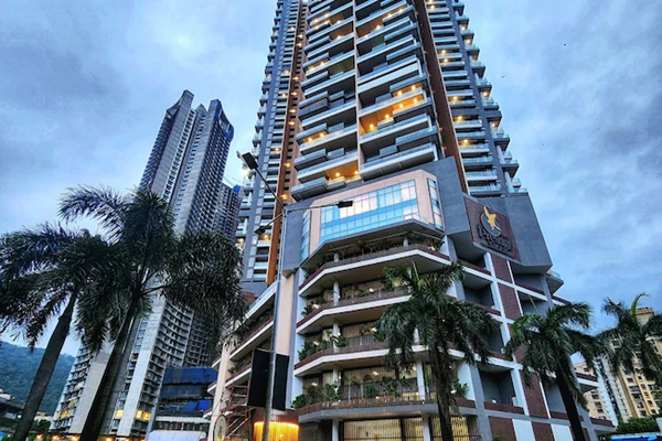 Flat on rent in Prestige Siesta, Mulund West