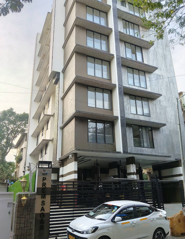 Flat on rent in Prem Sagar Building, Santacruz West