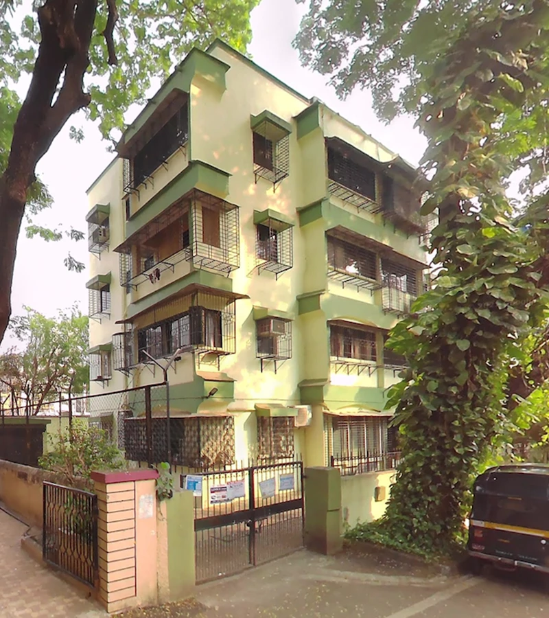 1 - Modern Silver Moon, Santacruz West