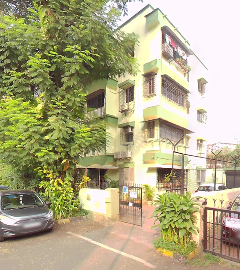 2 - Modern Silver Moon, Santacruz West