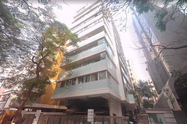 Flat on rent in Lalani Fairmont, Khar West