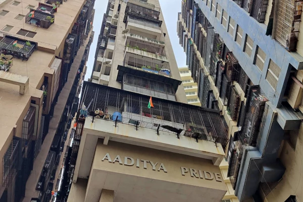 Flat for sale in Aaditya Pride CHS LTD, Girgaon