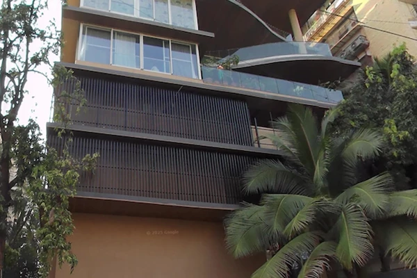 Flat on rent in Yogi Smriti, Juhu