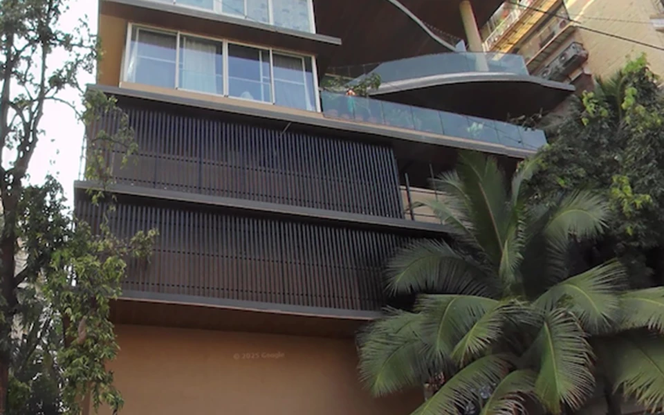 1 - Yogi Smriti, Juhu