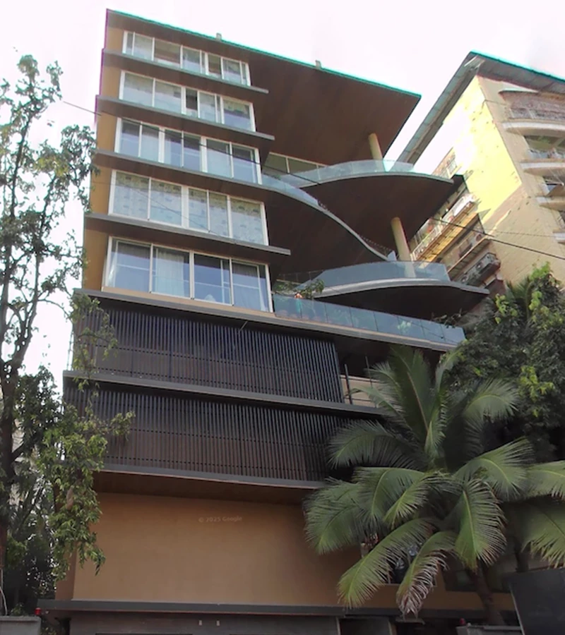 1 - Yogi Smriti, Juhu