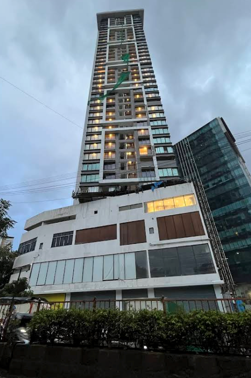 Flat for sale in Applaud 38, Goregaon East