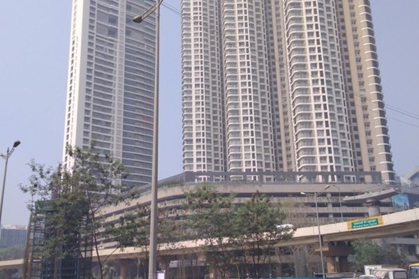 Flat for sale in Lodha Fiorenza Roma, Goregaon East