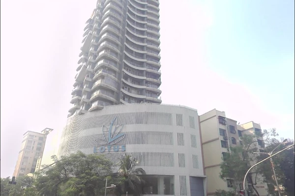 Flat on rent in Lotus Link Square, Malad West