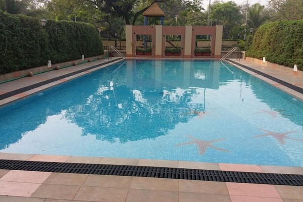 Flat on rent in Meghdoot, Andheri West