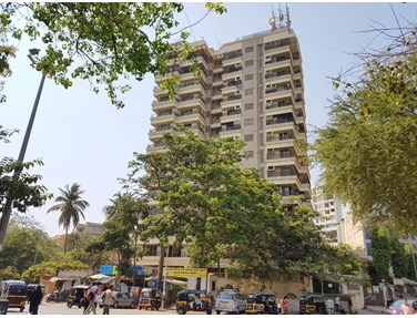 Flat on rent in Minaret Tower, Andheri West