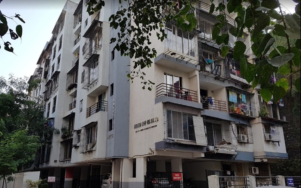 Navratan Apartments, Andheri East