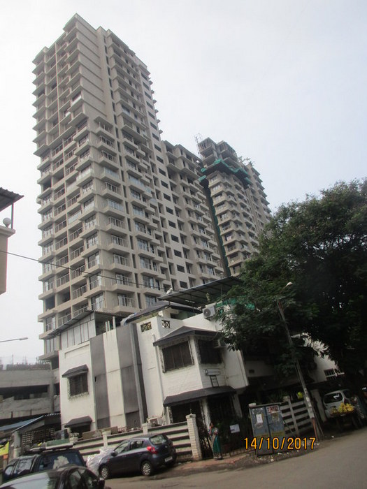 Flat for sale in Neminath Luxeria, Andheri West