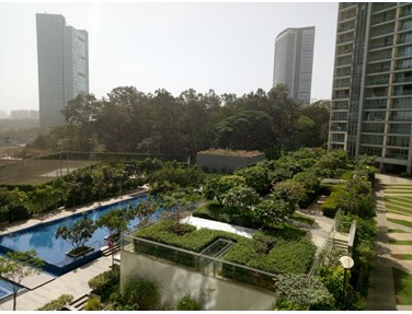 Flat on rent in Oberoi Exquisite, Goregaon East