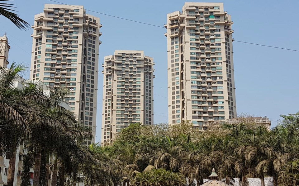 Oberoi Springs, Andheri West