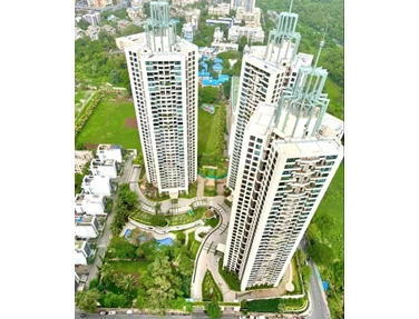 Flat on rent in Oberoi Woods, Goregaon East