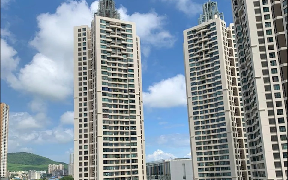 4 - Oberoi Woods, Goregaon East