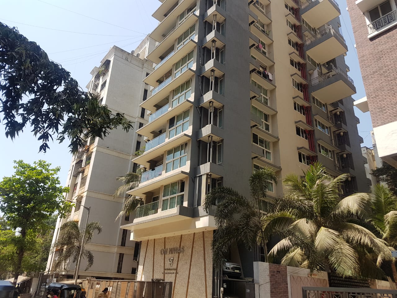 Building1 - Om Niwas, Juhu