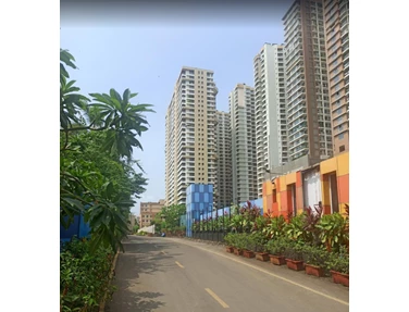 Flat on rent in Parthenon, Andheri West