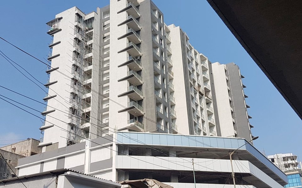 Building - Pearl Residency, Andheri West