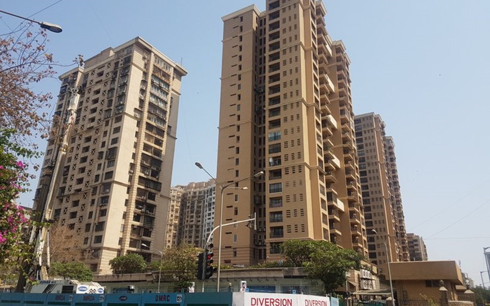 Raheja Classique, Andheri West