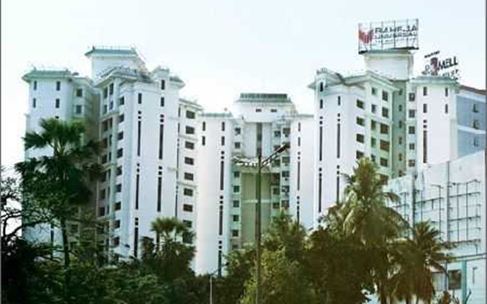 Raheja Sherwood, Goregaon East