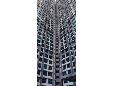 Flat on rent in Raj Infinia, Malad West