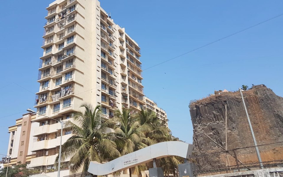 Building - Rajveer Apartments, Andheri West