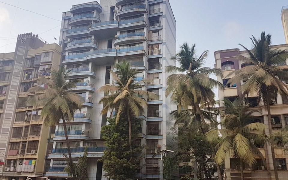 Building - Rna Sapphire, Andheri West