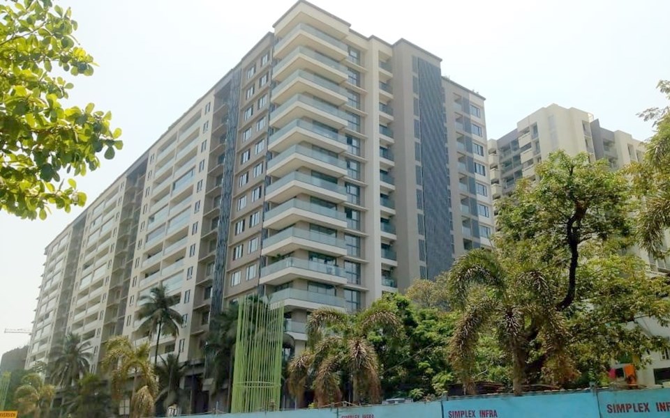 Rustomjee Elements, Juhu