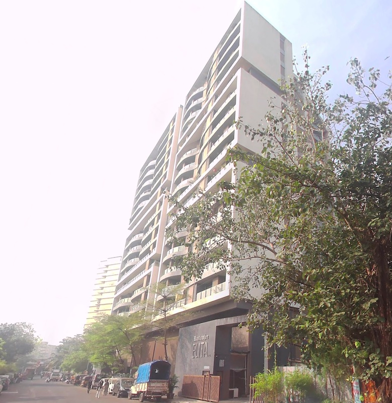 3 BHK Flat for Sale in Andheri West - Rustomjee Elita