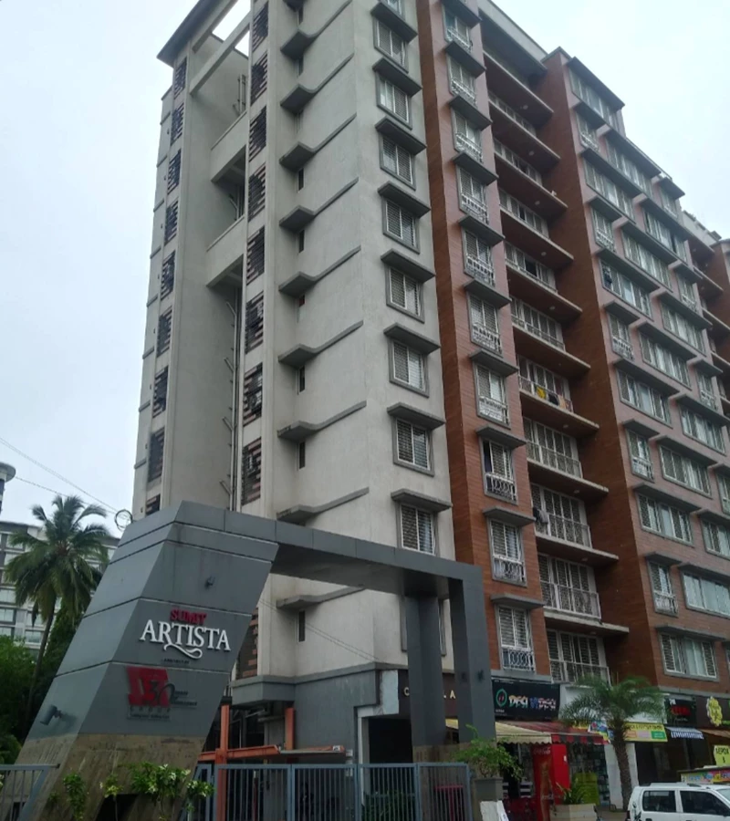 2 - Sumit Artista, Santacruz East
