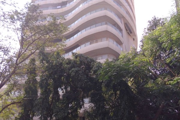 Flat for sale in Supreme Residency, Bandra West