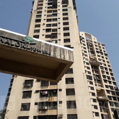 Flat for sale in Swapnalok Tower, Goregaon East
