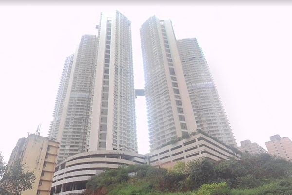 Flat for sale in Crescent Bay, Parel