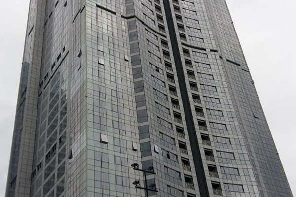 Flat on rent in Island City Centre 1, Dadar East