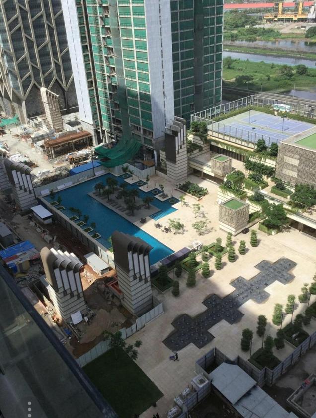 Garden - Lodha Elisium, Wadala