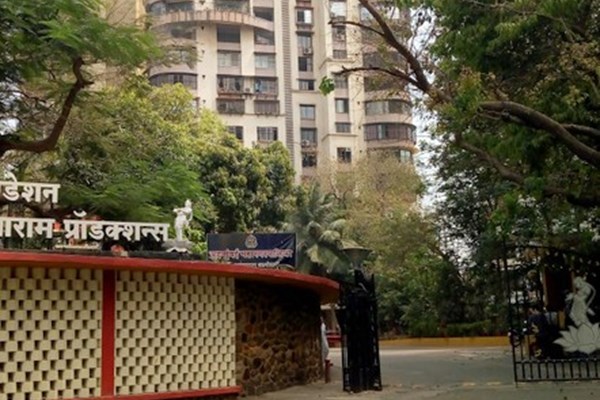 Flat for sale in Shiromani Hsg Society, Parel