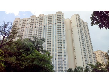 Building - Hiranandani Atlantis, Powai