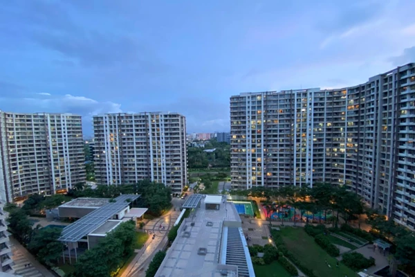 Flat on rent in Kalpataru Aura, Ghatkopar West
