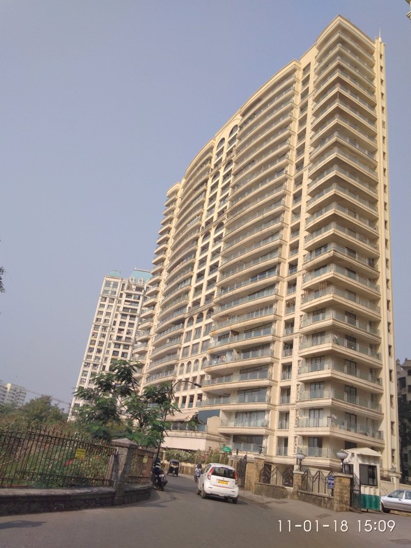 Flat on rent in Lake Superior, Powai