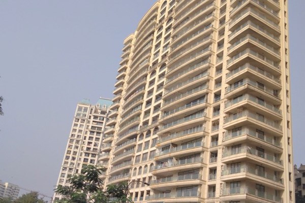 Flat for sale in Lake Superior, Powai