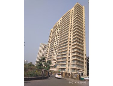 Flat on rent in Lake Superior, Powai