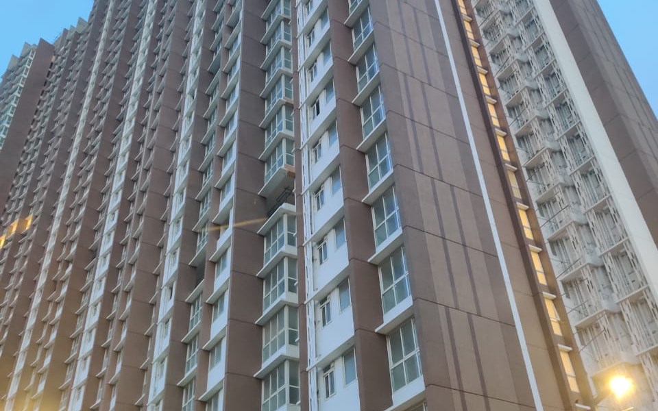 Building - Runwal Forests, Kanjur Marg