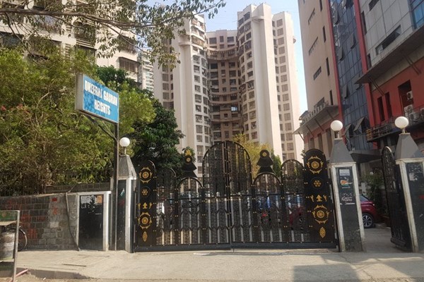 Flat on rent in Dheeraj Gaurav Heights, Andheri West