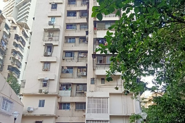Flat for sale in Manju Towers, Andheri West