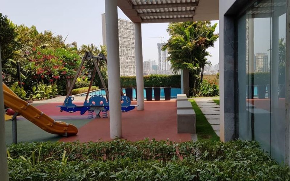 Building17 - Lodha Primero, Mahalaxmi