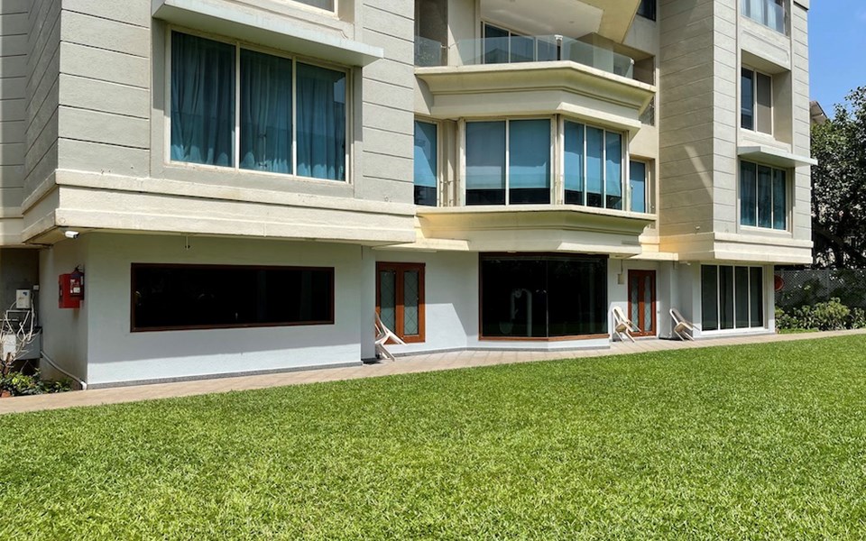 Garden - Raheja Sunkist, Bandra West