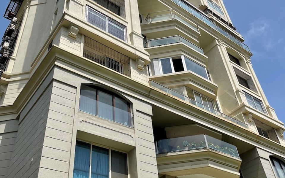 Raheja Sunkist, Bandra West